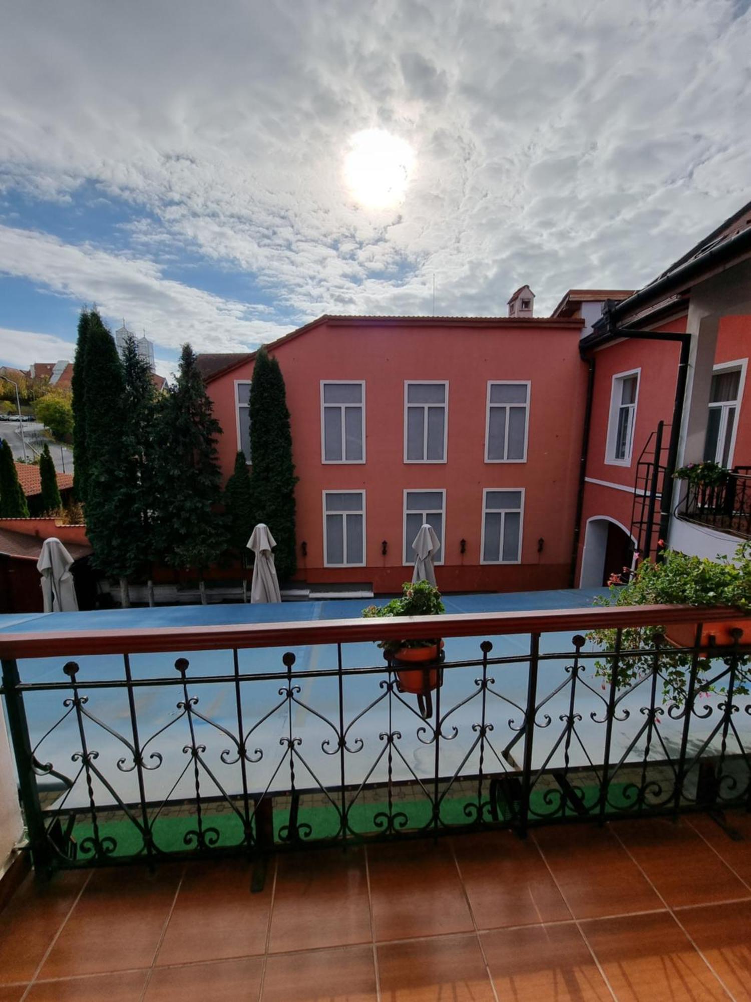 Pensiunea Korona And Restaurant Miercurea Ciuc Exterior foto